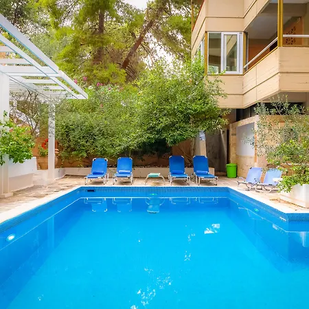Apollonia 4* וארקיזה